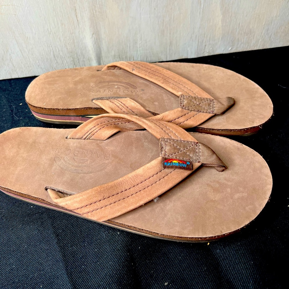 Rainbow flip flops double layer 1 inch strap Never worn